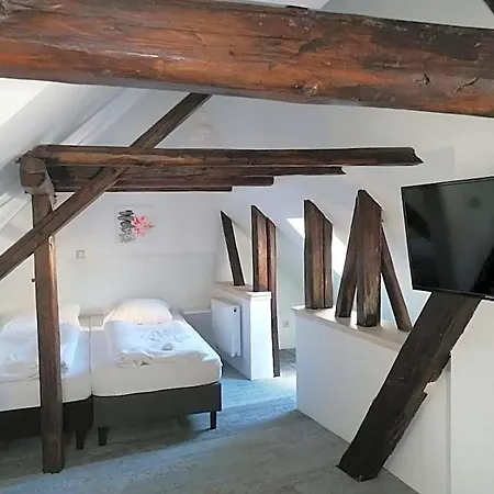 Aparthotel Kunstgasse 4+5 3*